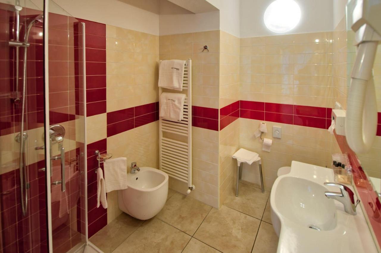 Relais Corte Bergamini Peschiera del Garda Ngoại thất bức ảnh