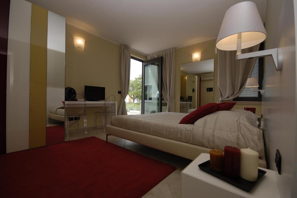 Relais Corte Bergamini Peschiera del Garda Phòng bức ảnh